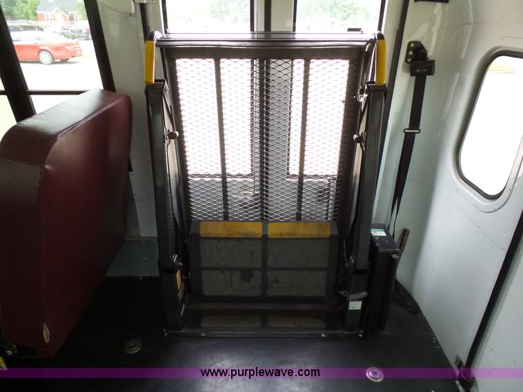 image for item DB4511 2005 Ford E450 Super Duty Girardin shuttle bus