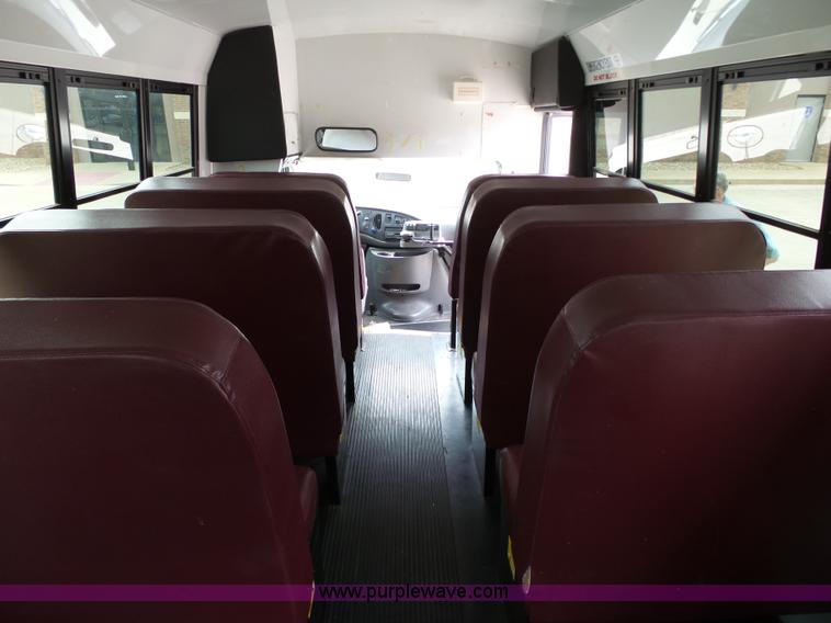 image for item DB4511 2005 Ford E450 Super Duty Girardin shuttle bus