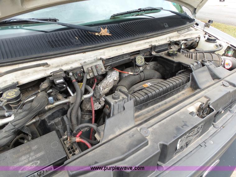 image for item DB4511 2005 Ford E450 Super Duty Girardin shuttle bus