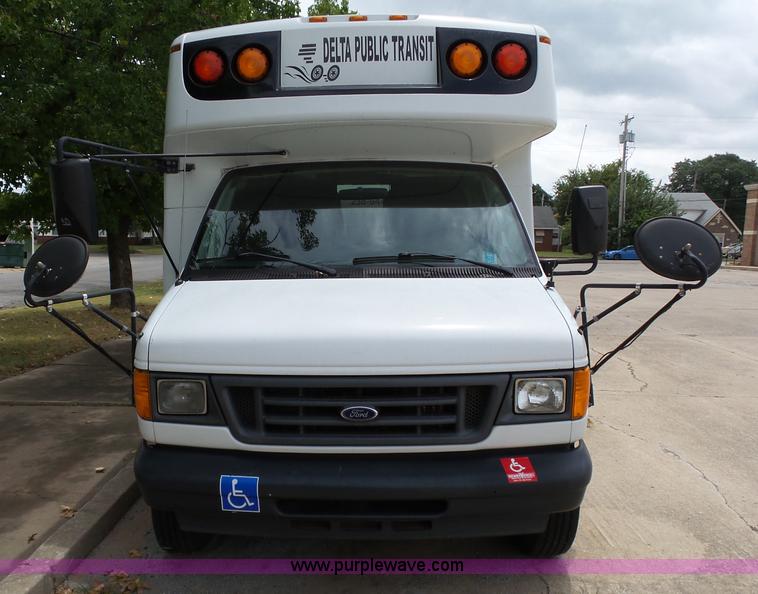 image for item DB4512 2006 Ford E450 Super Duty Girardin shuttle bus