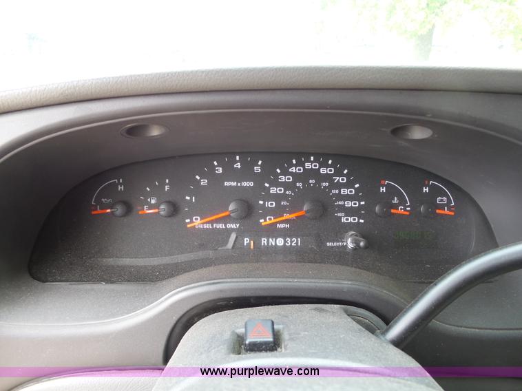 image for item DB4512 2006 Ford E450 Super Duty Girardin shuttle bus