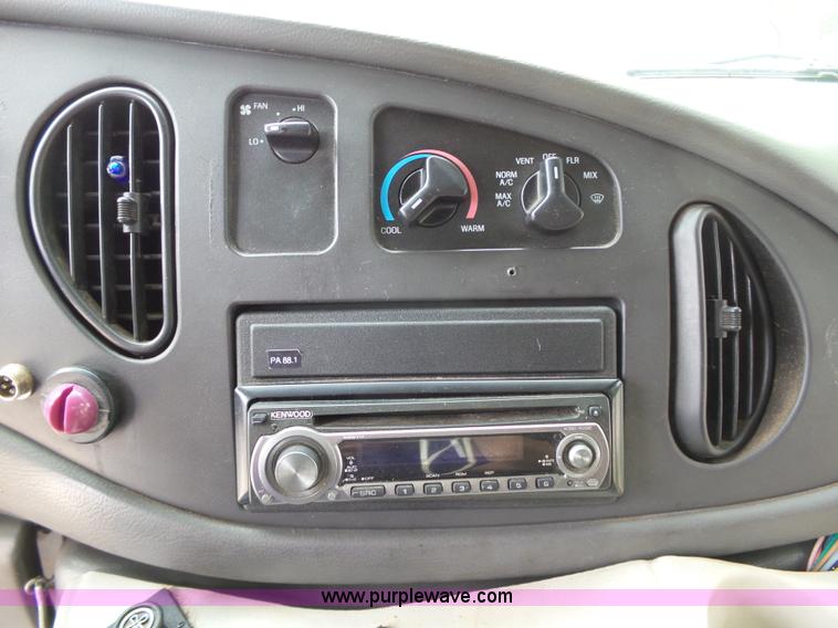 image for item DB4512 2006 Ford E450 Super Duty Girardin shuttle bus
