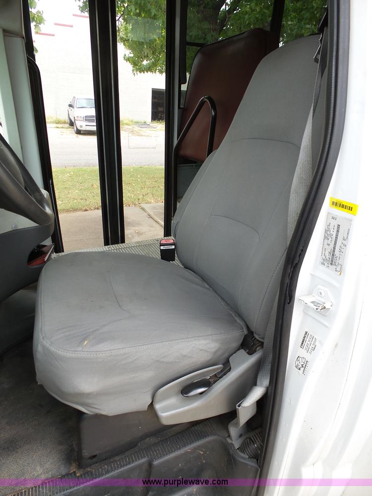 image for item DB4512 2006 Ford E450 Super Duty Girardin shuttle bus