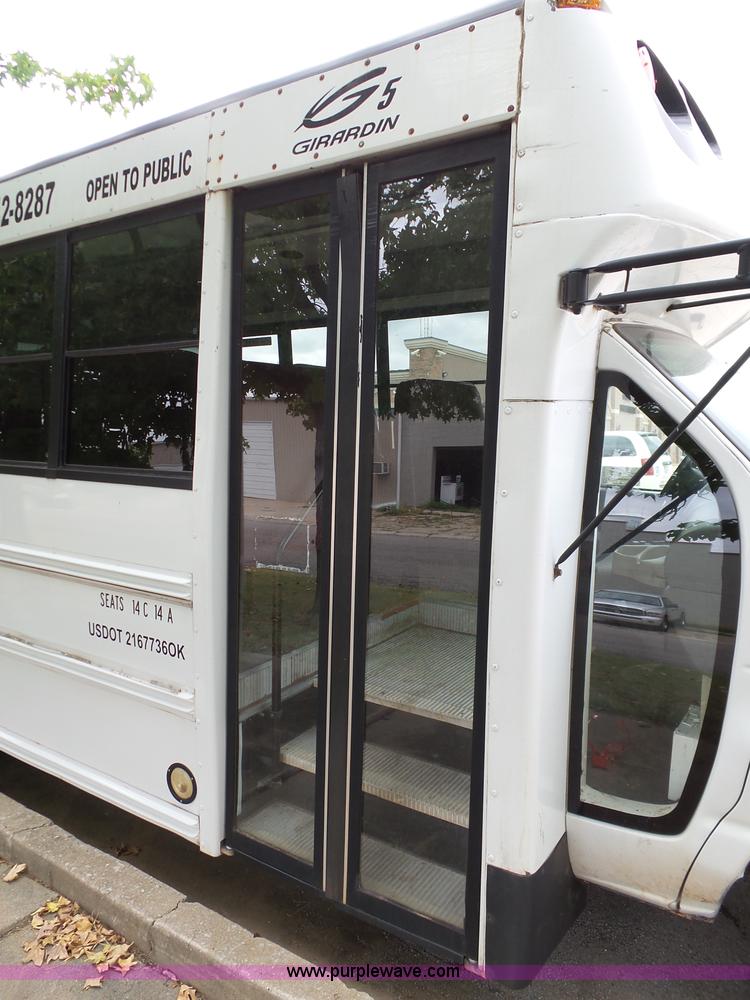 image for item DB4512 2006 Ford E450 Super Duty Girardin shuttle bus