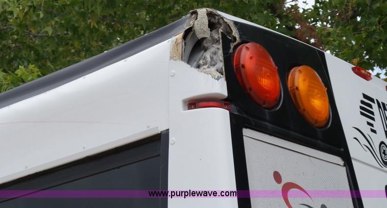 image for item DB4512 2006 Ford E450 Super Duty Girardin shuttle bus