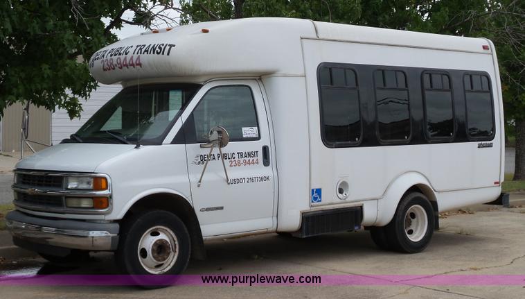 image for item DB4513 2001 Chevrolet Express 3500 Cargo Startrans shuttle bus