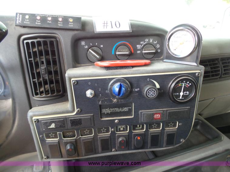 image for item DB4513 2001 Chevrolet Express 3500 Cargo Startrans shuttle bus