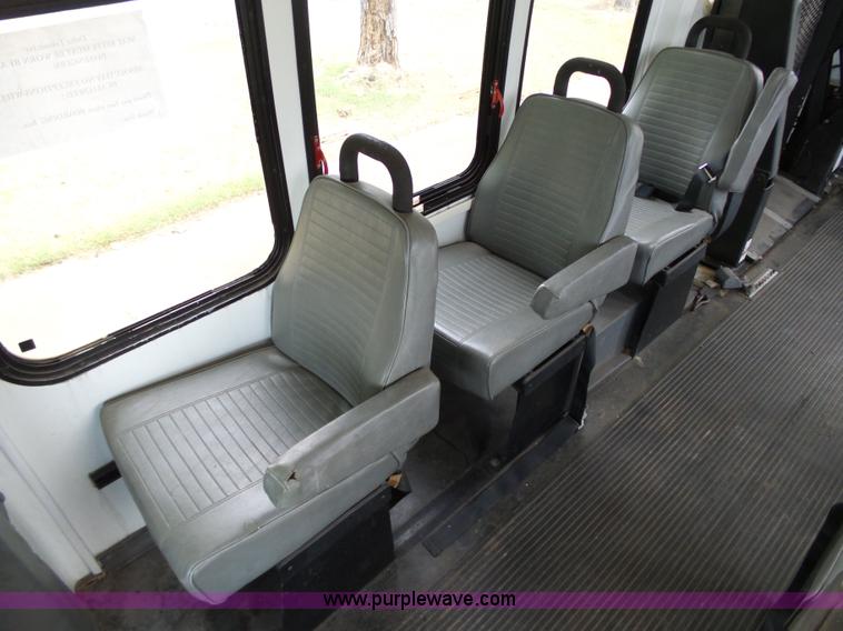 image for item DB4513 2001 Chevrolet Express 3500 Cargo Startrans shuttle bus