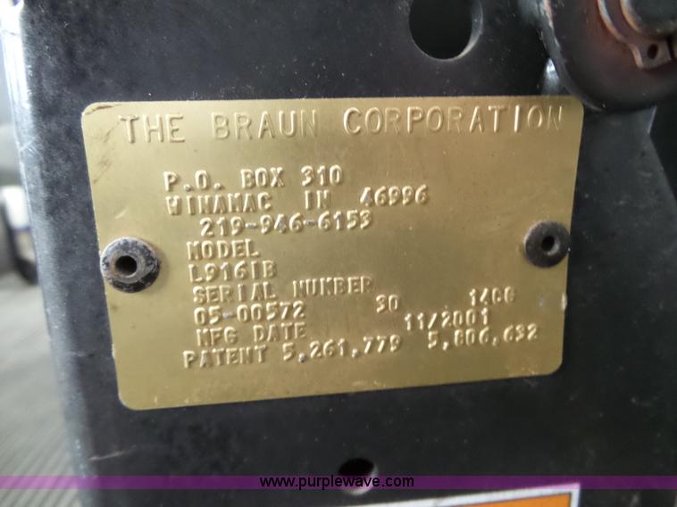 image for item DB4513 2001 Chevrolet Express 3500 Cargo Startrans shuttle bus