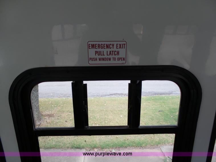 image for item DB4513 2001 Chevrolet Express 3500 Cargo Startrans shuttle bus