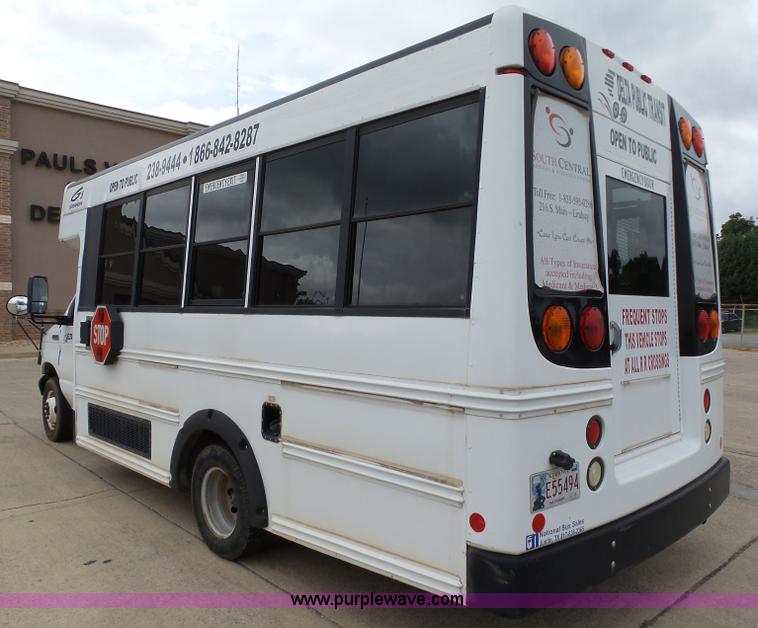 image for item DB4514 2006 Ford E450 Super Duty Girardin shuttle bus
