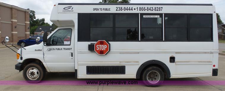 image for item DB4514 2006 Ford E450 Super Duty Girardin shuttle bus