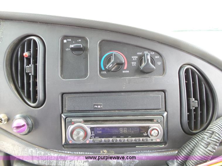 image for item DB4514 2006 Ford E450 Super Duty Girardin shuttle bus