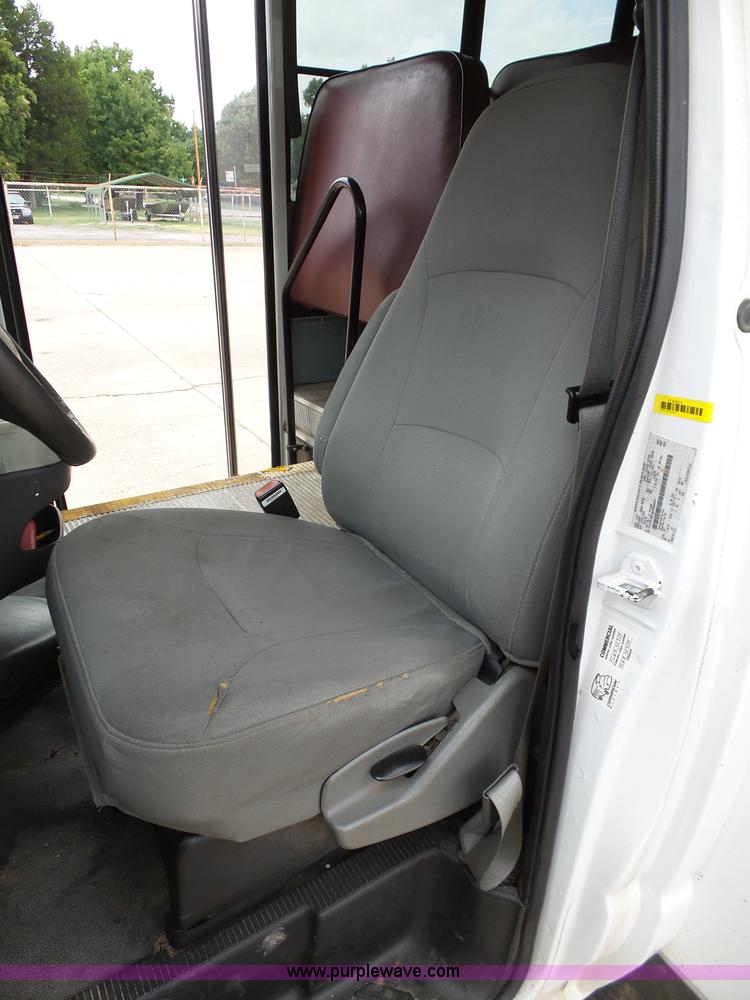 image for item DB4514 2006 Ford E450 Super Duty Girardin shuttle bus