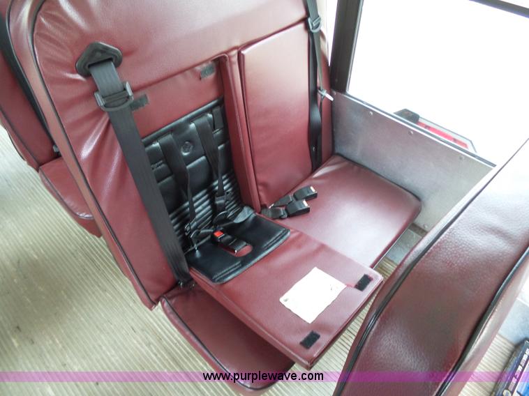 image for item DB4514 2006 Ford E450 Super Duty Girardin shuttle bus