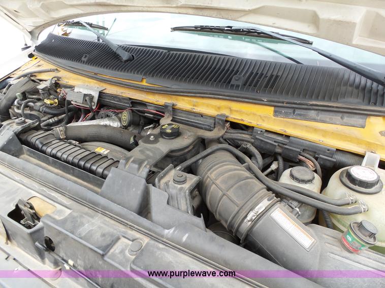 image for item DB4514 2006 Ford E450 Super Duty Girardin shuttle bus