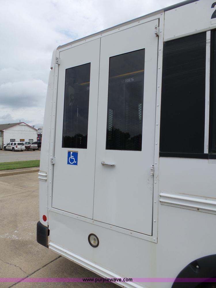 image for item DB4514 2006 Ford E450 Super Duty Girardin shuttle bus