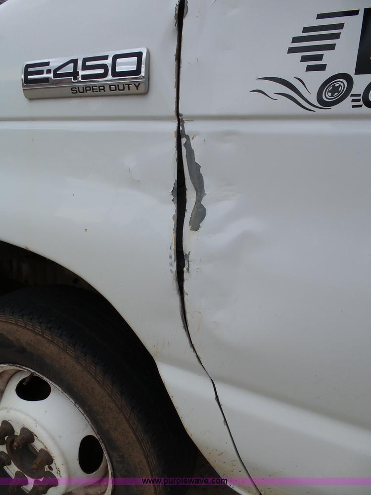 image for item DB4514 2006 Ford E450 Super Duty Girardin shuttle bus