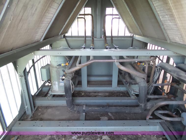 image for item DB4516 2012 Trane U12M33712 air-cooled scroll packaged chiller