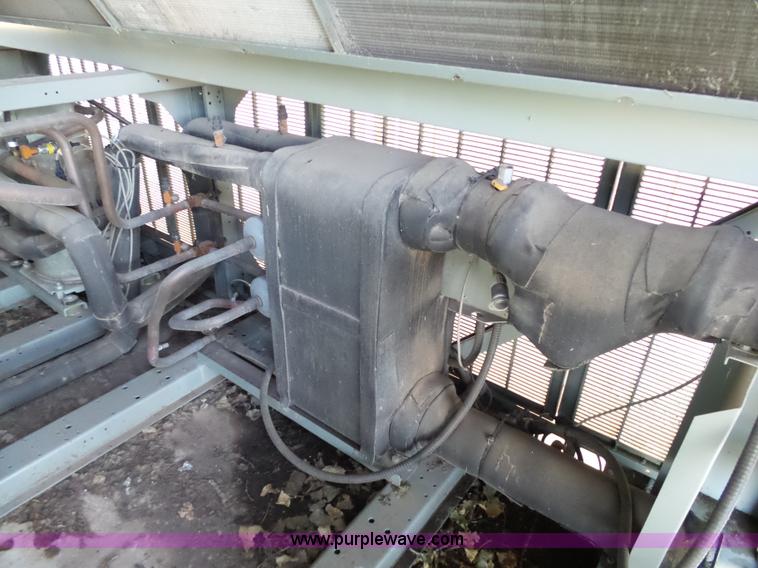 image for item DB4516 2012 Trane U12M33712 air-cooled scroll packaged chiller