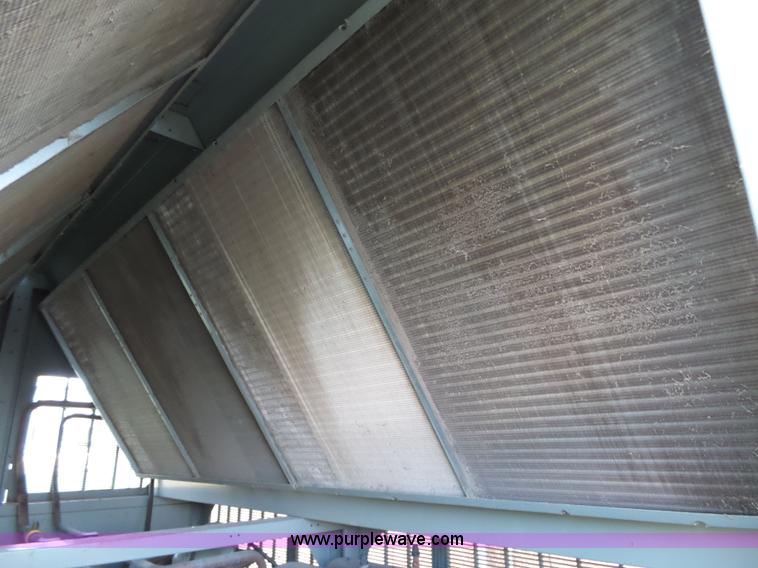 image for item DB4516 2012 Trane U12M33712 air-cooled scroll packaged chiller