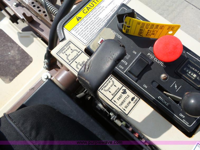 image for item DB4517 Grasshopper 225 ZTR lawn mower