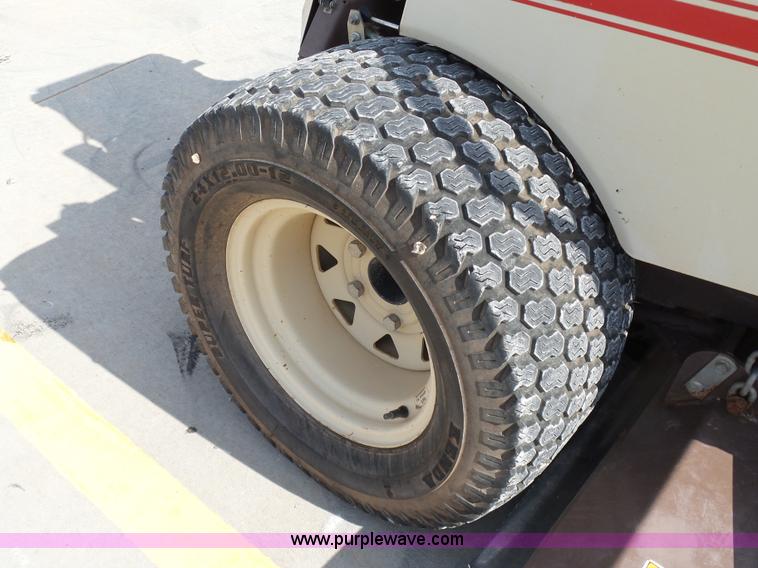 image for item DB4517 Grasshopper 225 ZTR lawn mower