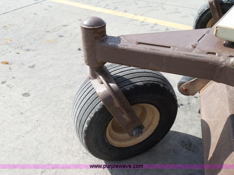 image for item DB4517 Grasshopper 225 ZTR lawn mower