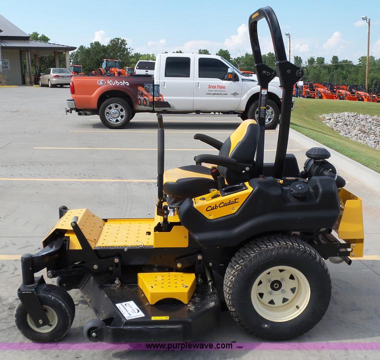 image for item DB4522 Cub Cadet Tank L60 ZTR lawn mower