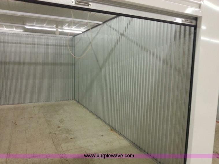 image for item F1804 (86) 2007 in-door storage units