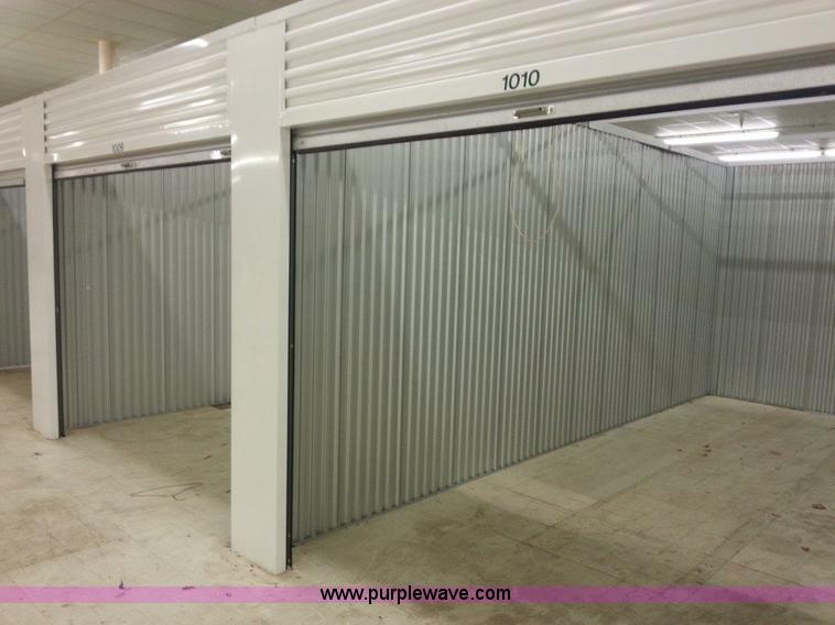 image for item F1804 (86) 2007 in-door storage units