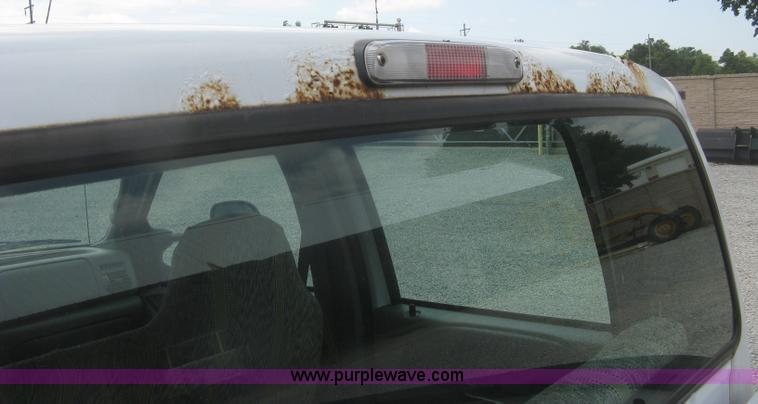 image for item J2756 2007 Ford F350 Super Duty XL Crew Cab pickup truck