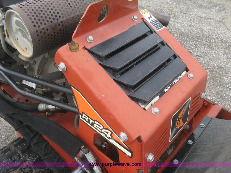 image for item J2757 2013 Ditch Witch RT24 trencher