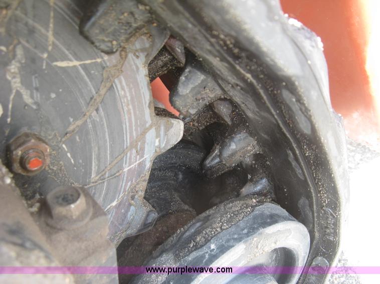 image for item J2757 2013 Ditch Witch RT24 trencher