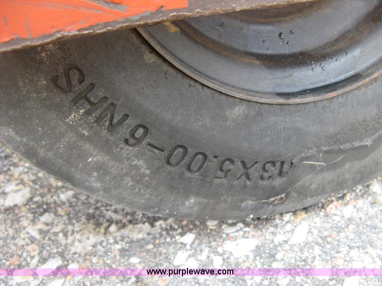 image for item J2757 2013 Ditch Witch RT24 trencher