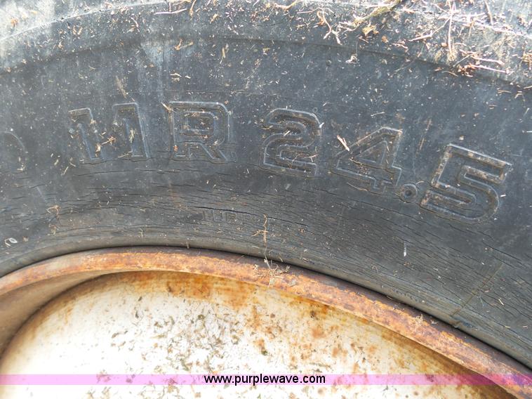 image for item K1149 1975 International Transtar 4300 semi truck