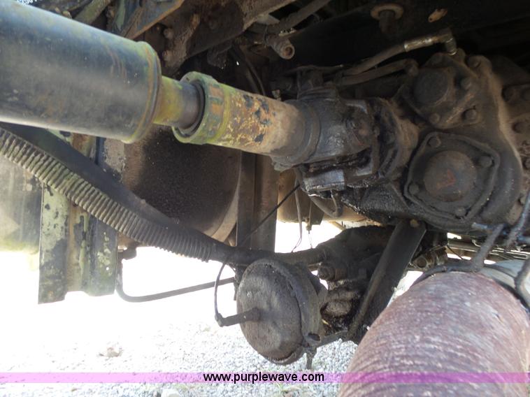 image for item K1149 1975 International Transtar 4300 semi truck