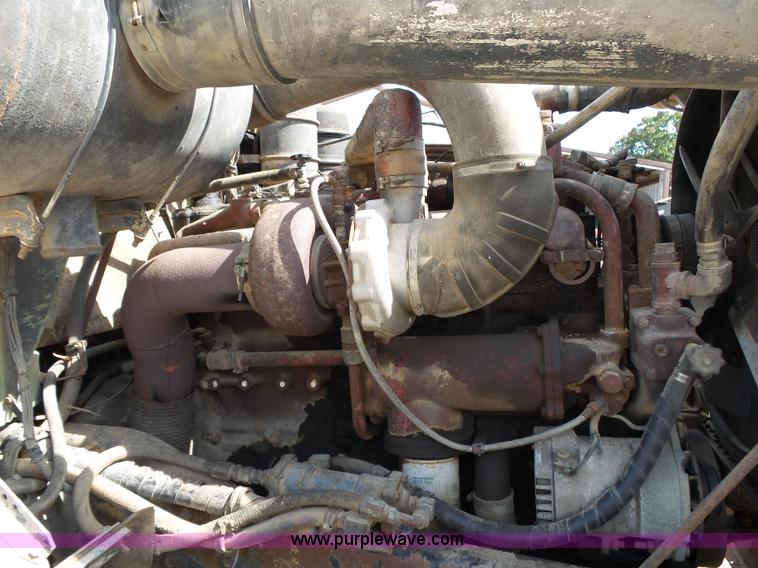 image for item K1149 1975 International Transtar 4300 semi truck