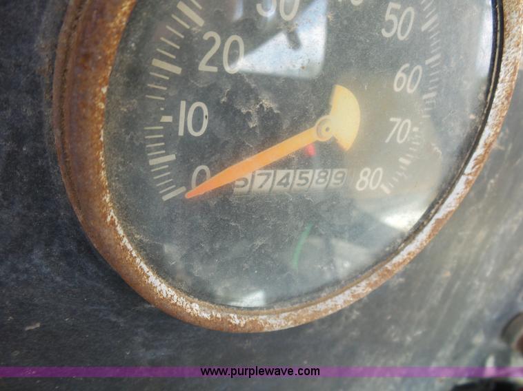 image for item K1149 1975 International Transtar 4300 semi truck