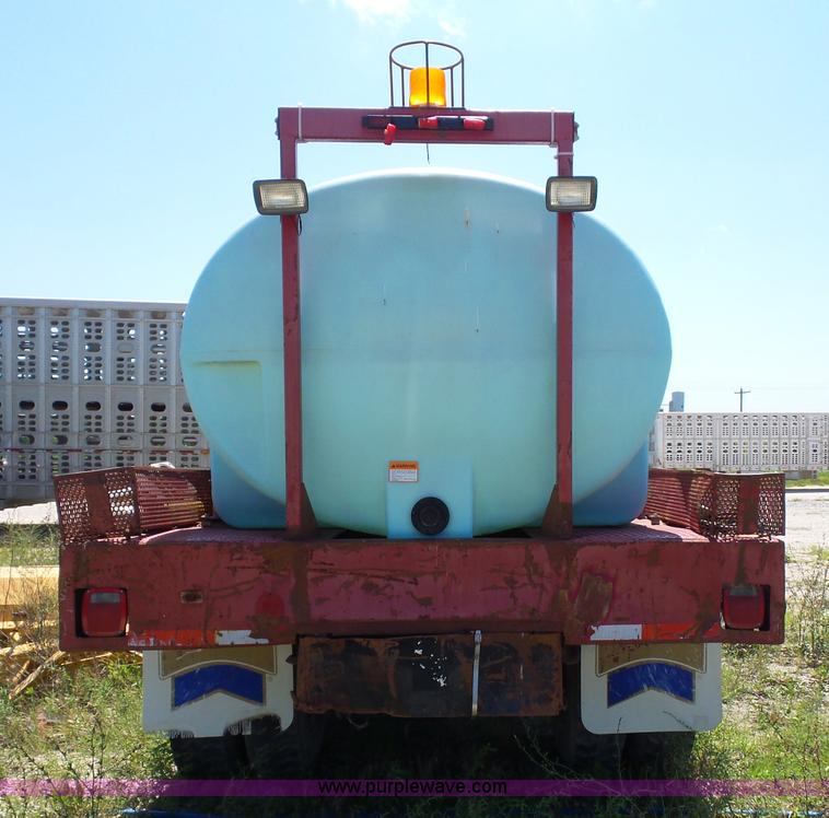 image for item K1696 1996 Ford F800 Super Duty Jetter vacuum truck