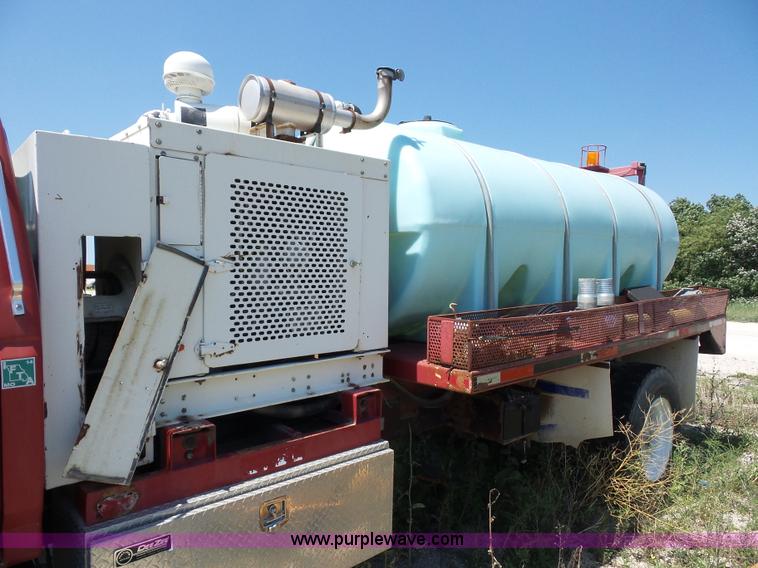 image for item K1696 1996 Ford F800 Super Duty Jetter vacuum truck