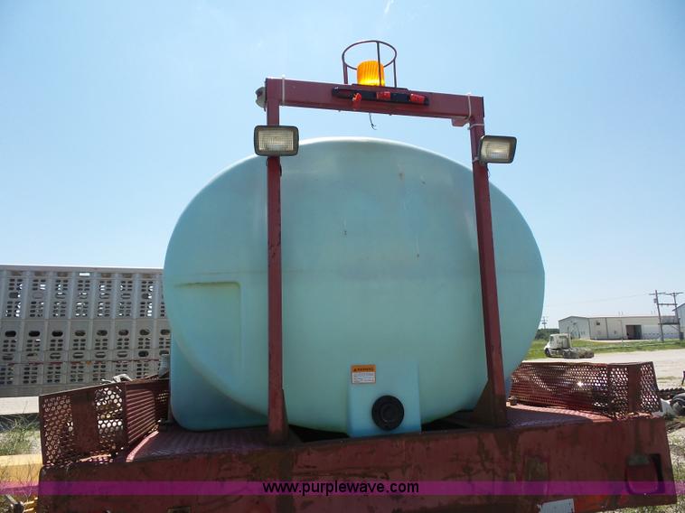 image for item K1696 1996 Ford F800 Super Duty Jetter vacuum truck