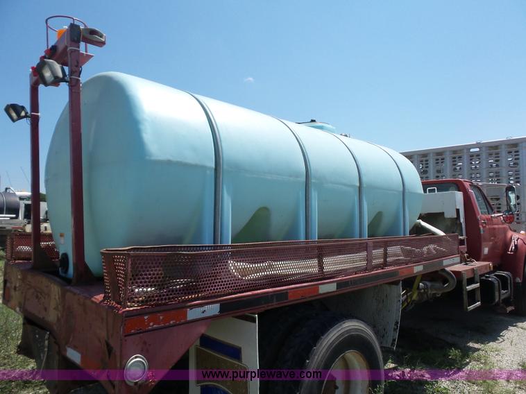 image for item K1696 1996 Ford F800 Super Duty Jetter vacuum truck