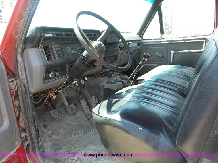 image for item K1696 1996 Ford F800 Super Duty Jetter vacuum truck