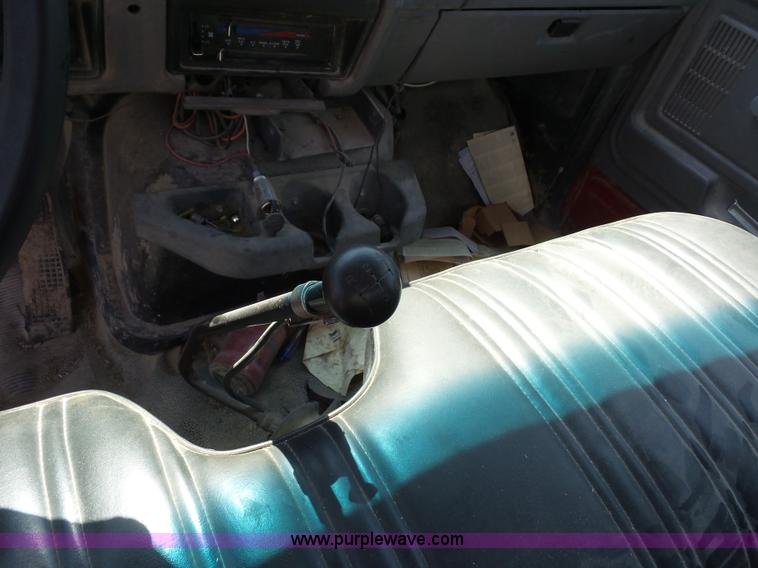 image for item K1696 1996 Ford F800 Super Duty Jetter vacuum truck