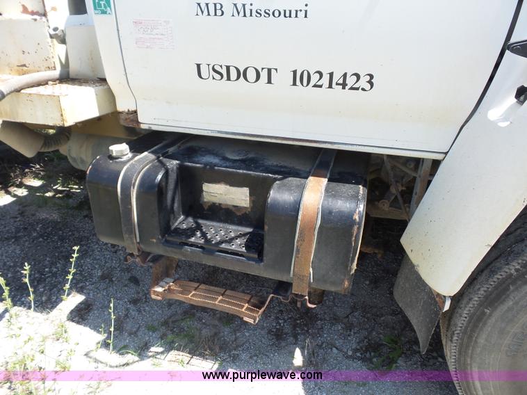 image for item K1697 1995 Ford F800 Super Duty Jetter vacuum truck