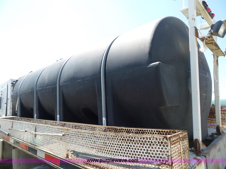 image for item K1697 1995 Ford F800 Super Duty Jetter vacuum truck