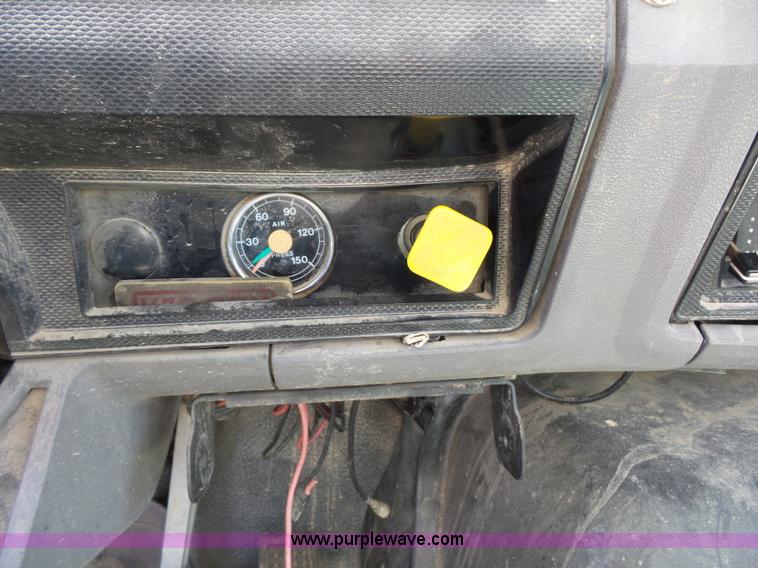 image for item K1697 1995 Ford F800 Super Duty Jetter vacuum truck