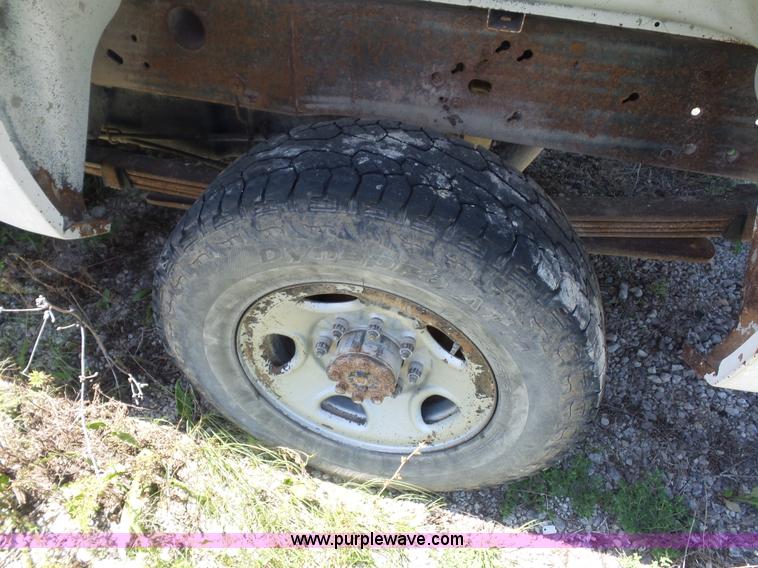 image for item K1699 2007 GMC Sierra 2500HD pickup truck