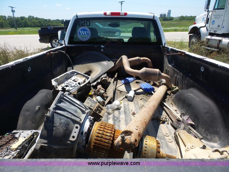 image for item K1699 2007 GMC Sierra 2500HD pickup truck
